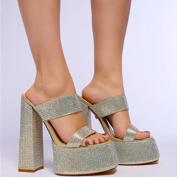 AZALEA WANG Gold Glitter Rhinestone Platform Sandals - Picture 4 of 4